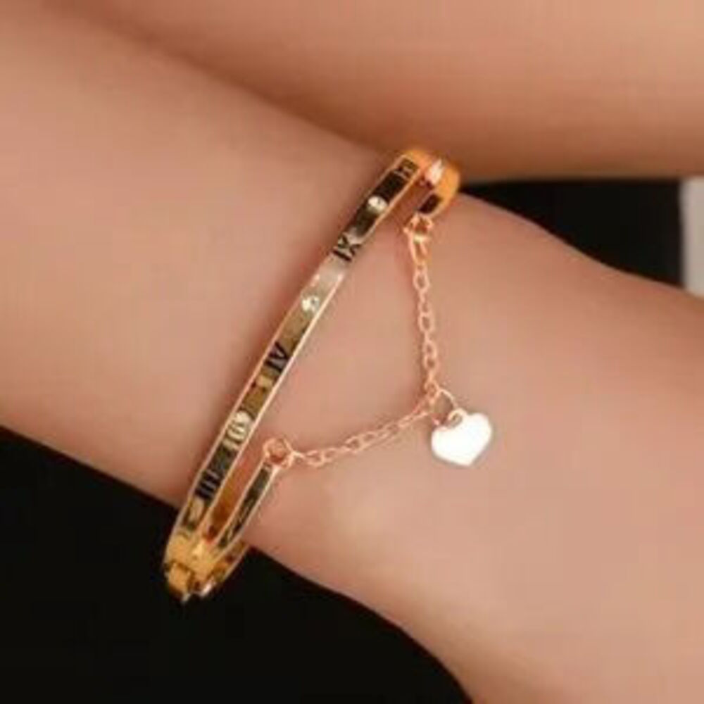Valentines Vday Heart Pendant Bangle Bracelet